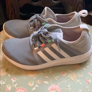 adidas Shoes - Adidas Bounce Sneakers Size 6 adidas Shoes - Adidas Bounce Sneakers Size 6